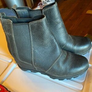 Sorel Joan of Artic black wedge Leather Boots